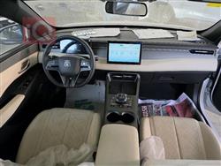 بی وای دی Qin Plus